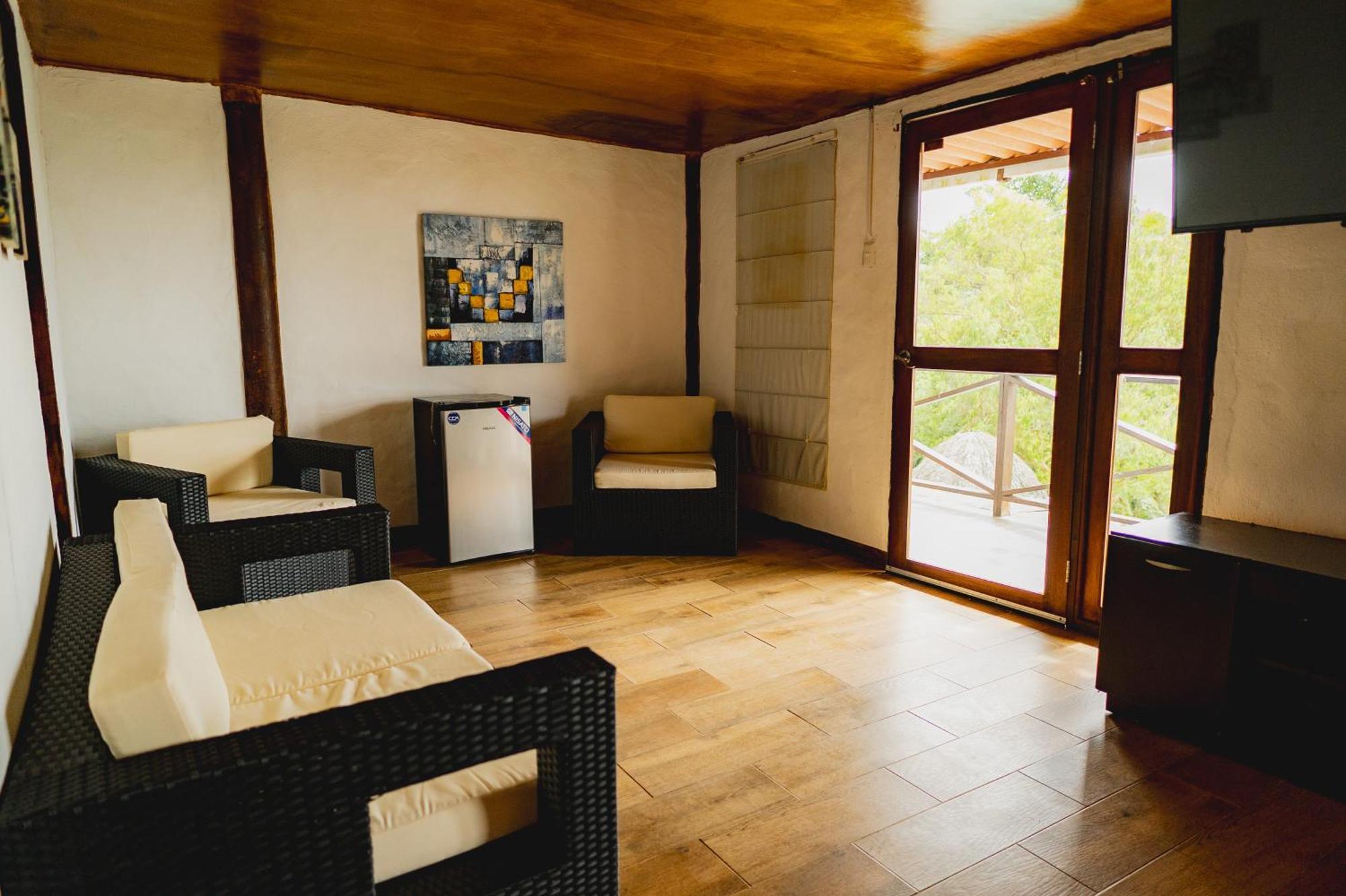 Hotel Ranchos De Chalia Panama à Portobelo Extérieur photo