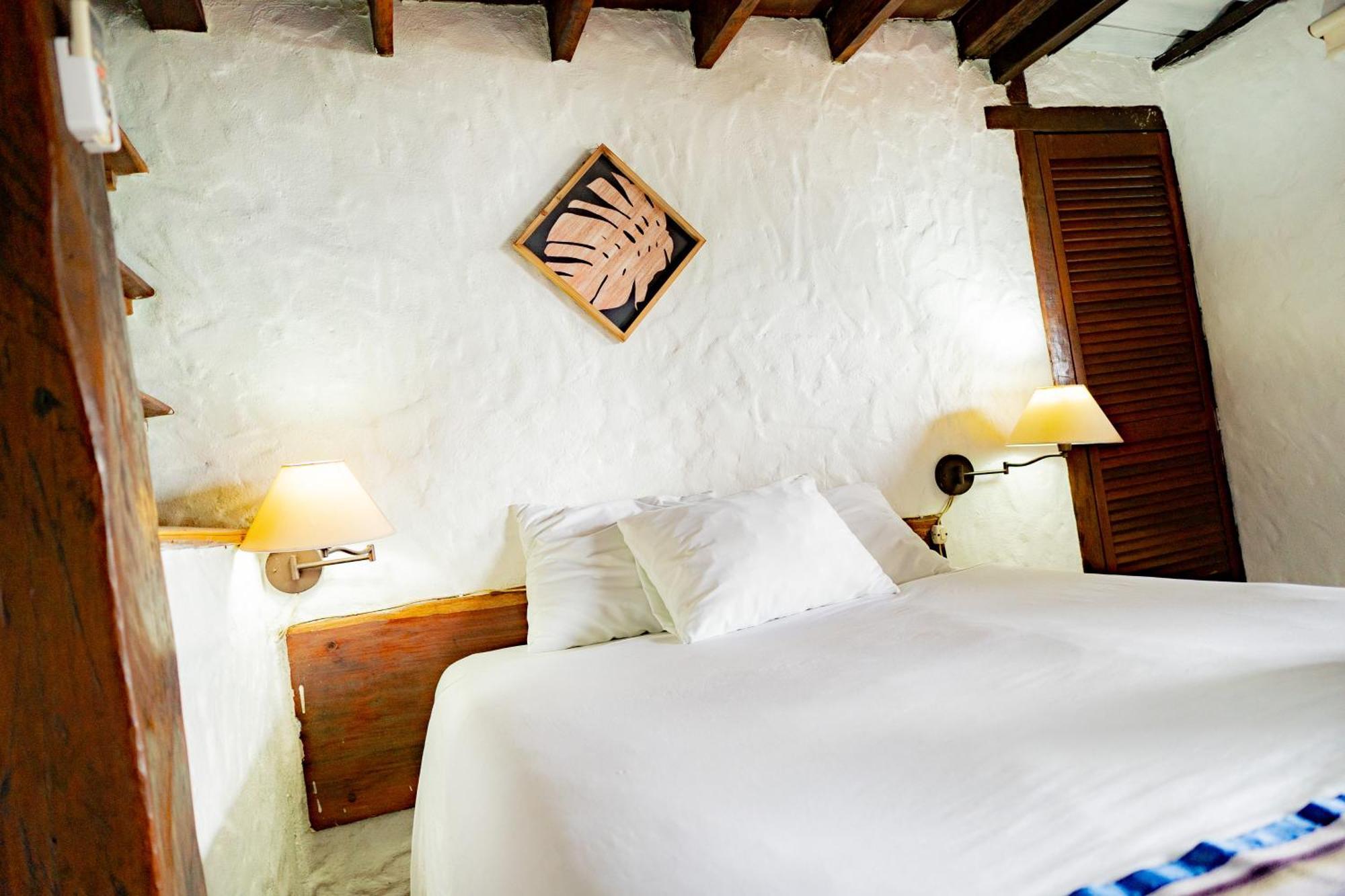 Hotel Ranchos De Chalia Panama à Portobelo Extérieur photo