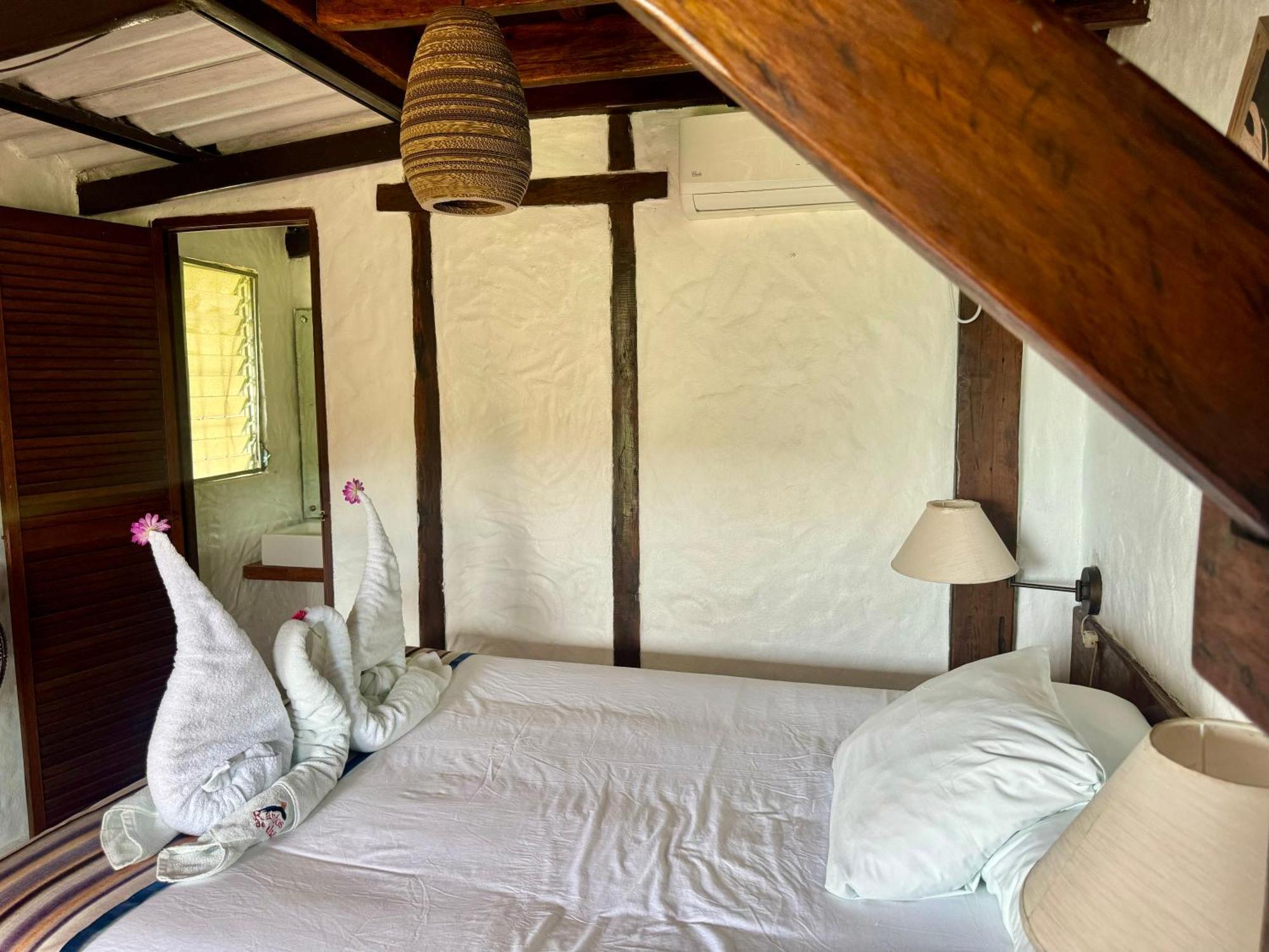 Hotel Ranchos De Chalia Panama à Portobelo Extérieur photo