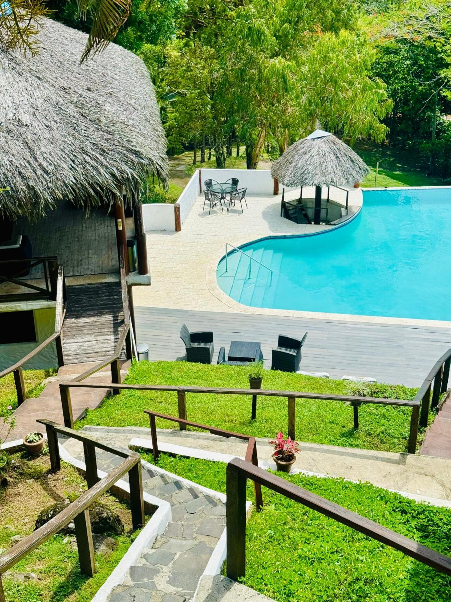 Hotel Ranchos De Chalia Panama à Portobelo Extérieur photo