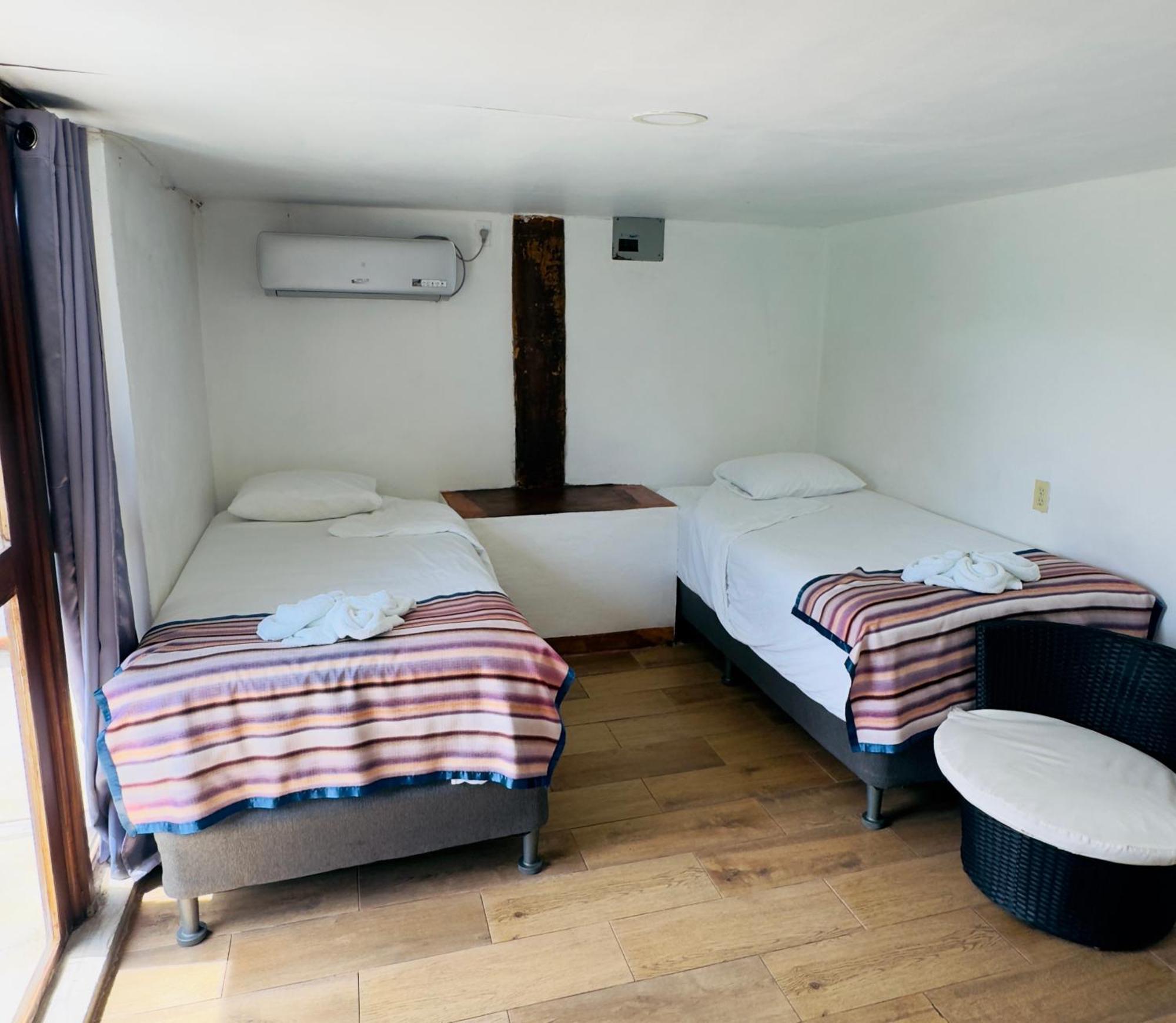 Hotel Ranchos De Chalia Panama à Portobelo Extérieur photo